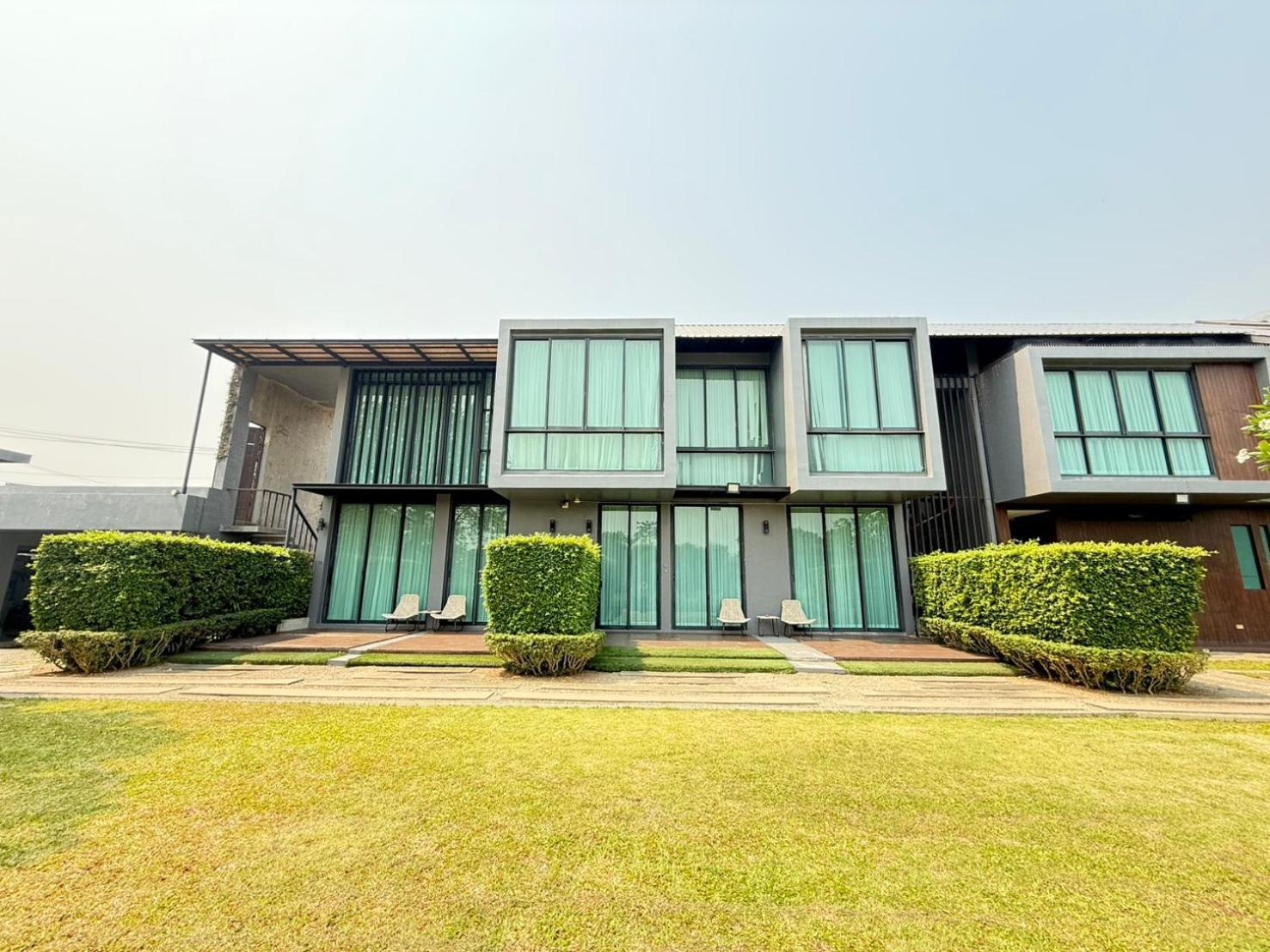 Zensala Riverpark Resort-sha Extra 4*