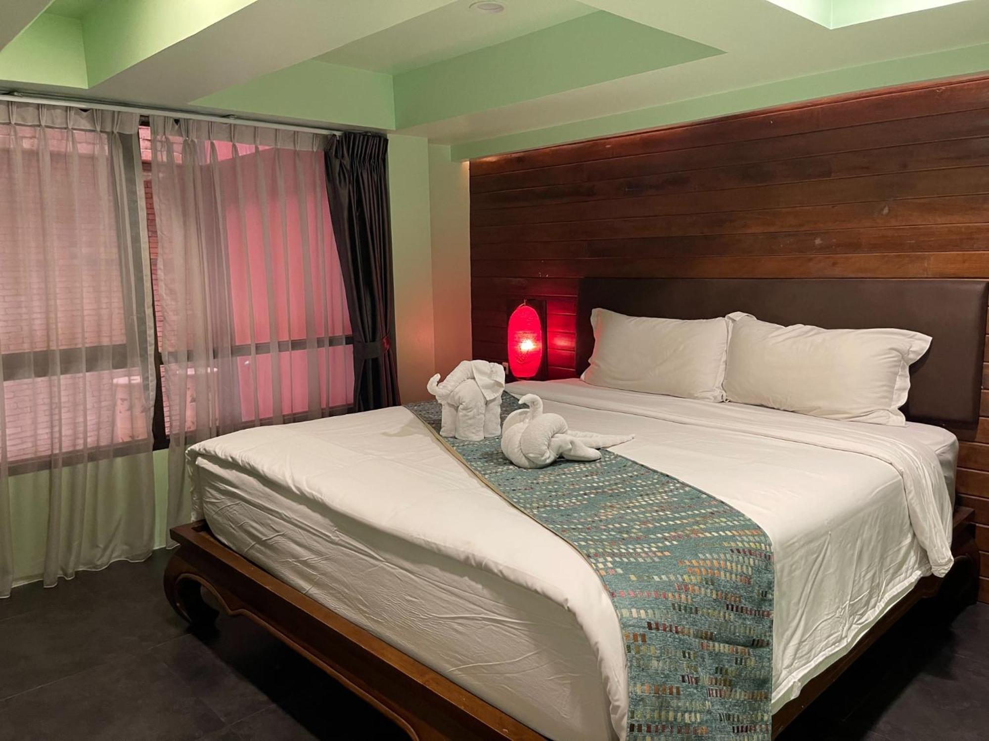 Hotel The Guest Arak Boutique Chiang Mai