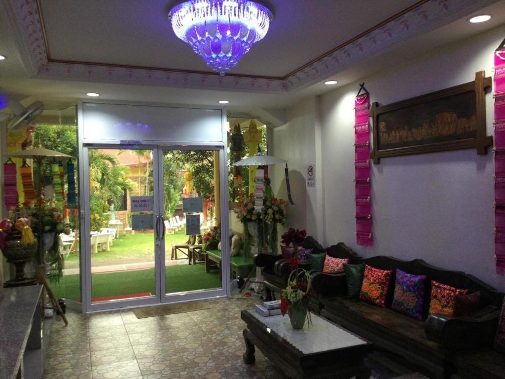 Pimlada Hotel