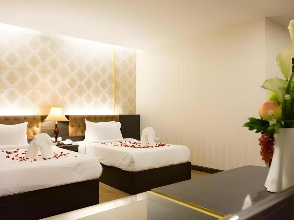 Hotel The Y Boutique 3*