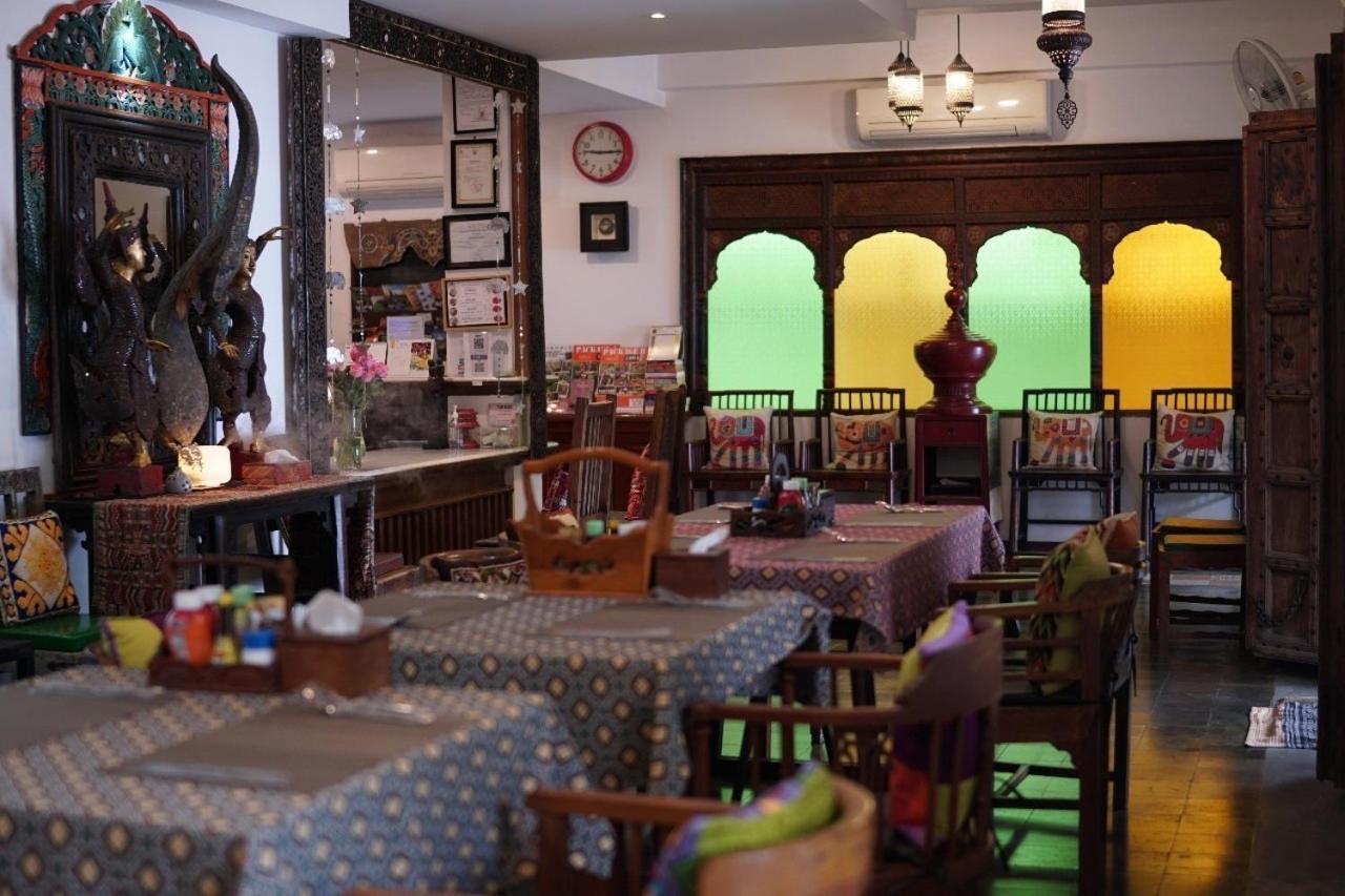 Hotel Baan Huenphen Boutique Chiang Mai