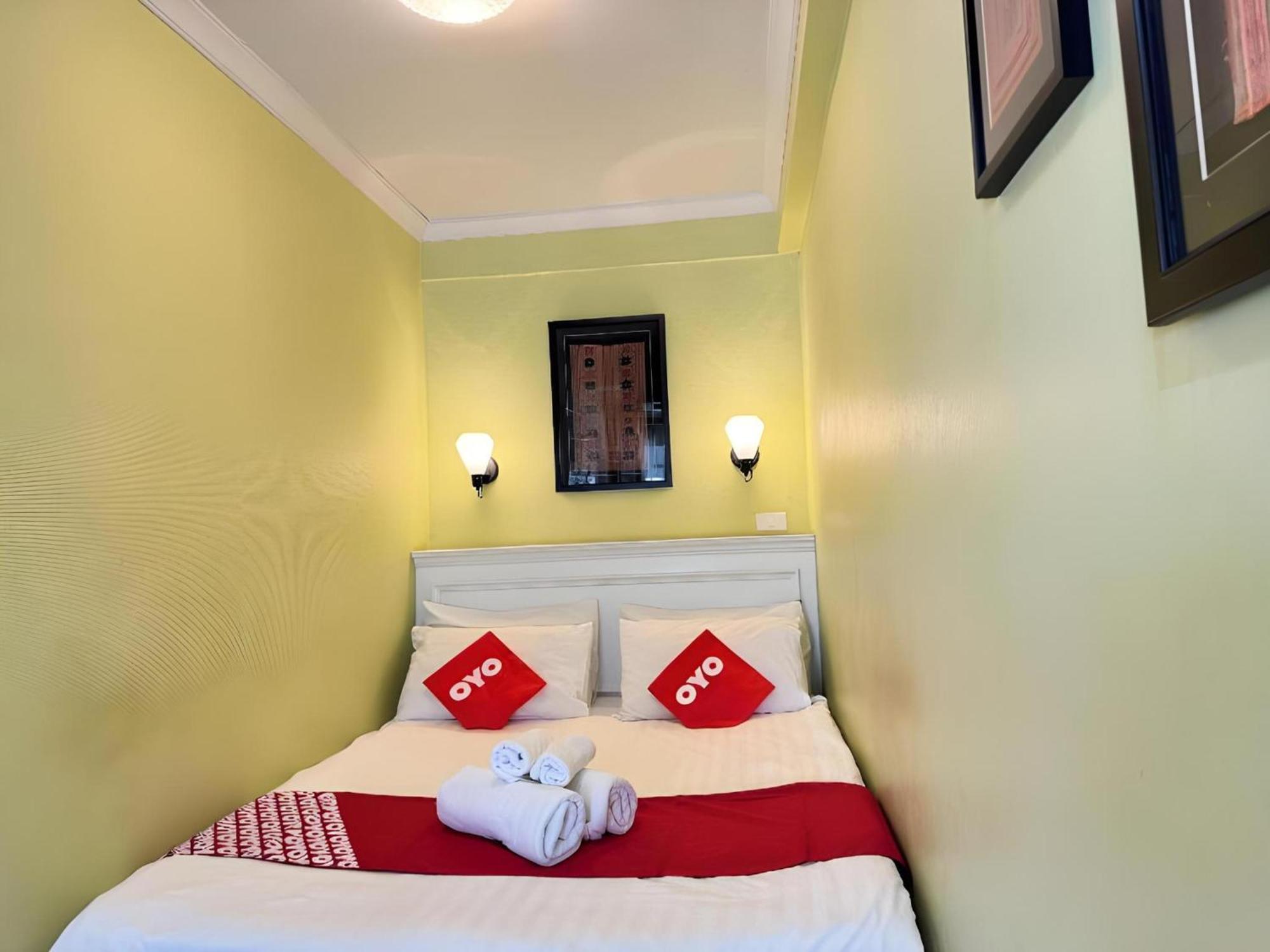 Oyo 899 De Hun Hotel 3*