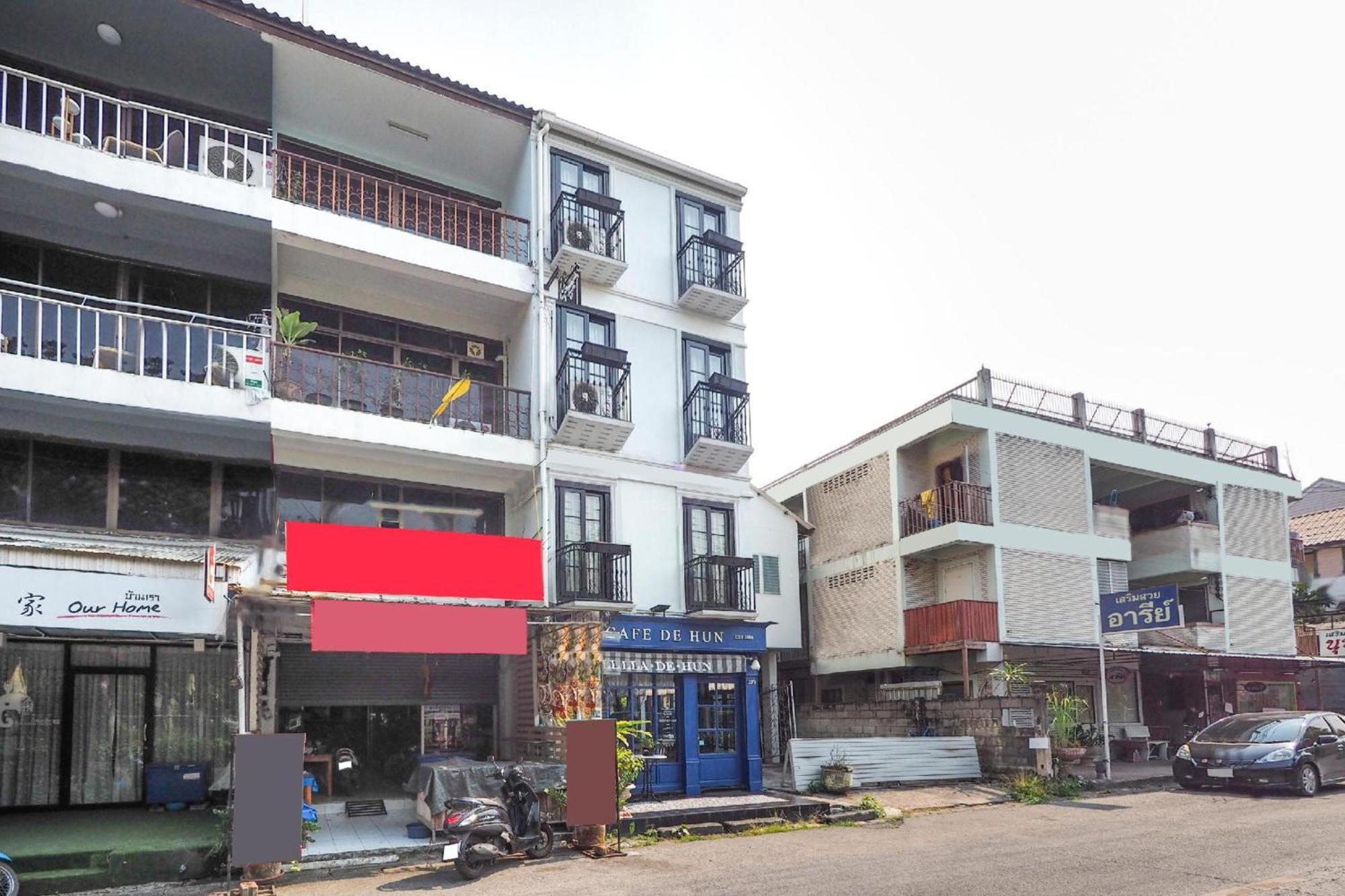 Oyo 899 De Hun Hotel 3*