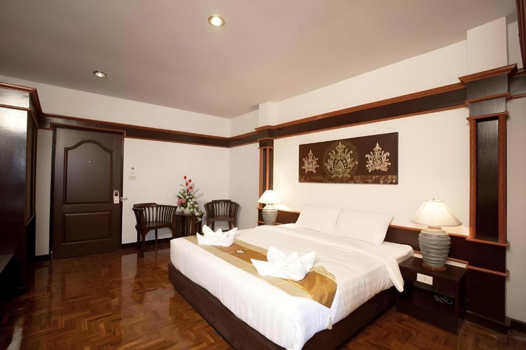 Hotel B2 Chang Phueak Gate Premier 3*