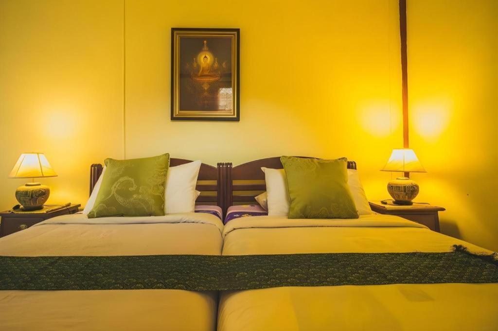 Joy's House Hotel 2*