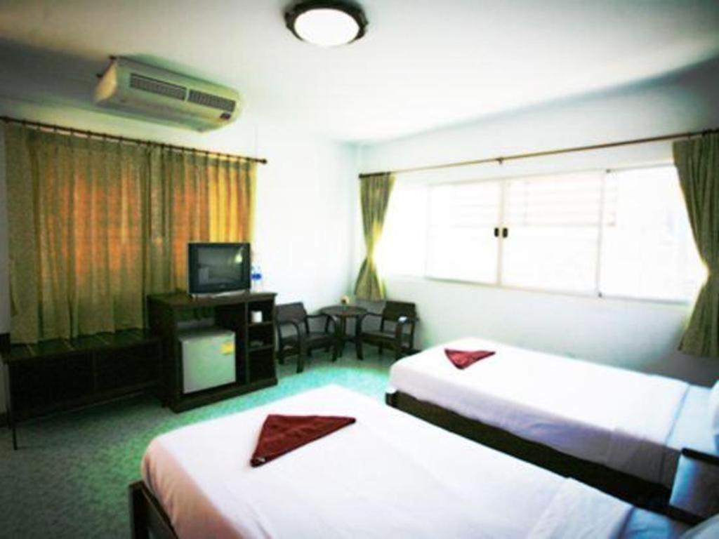 Miami Hotel Chiang Mai