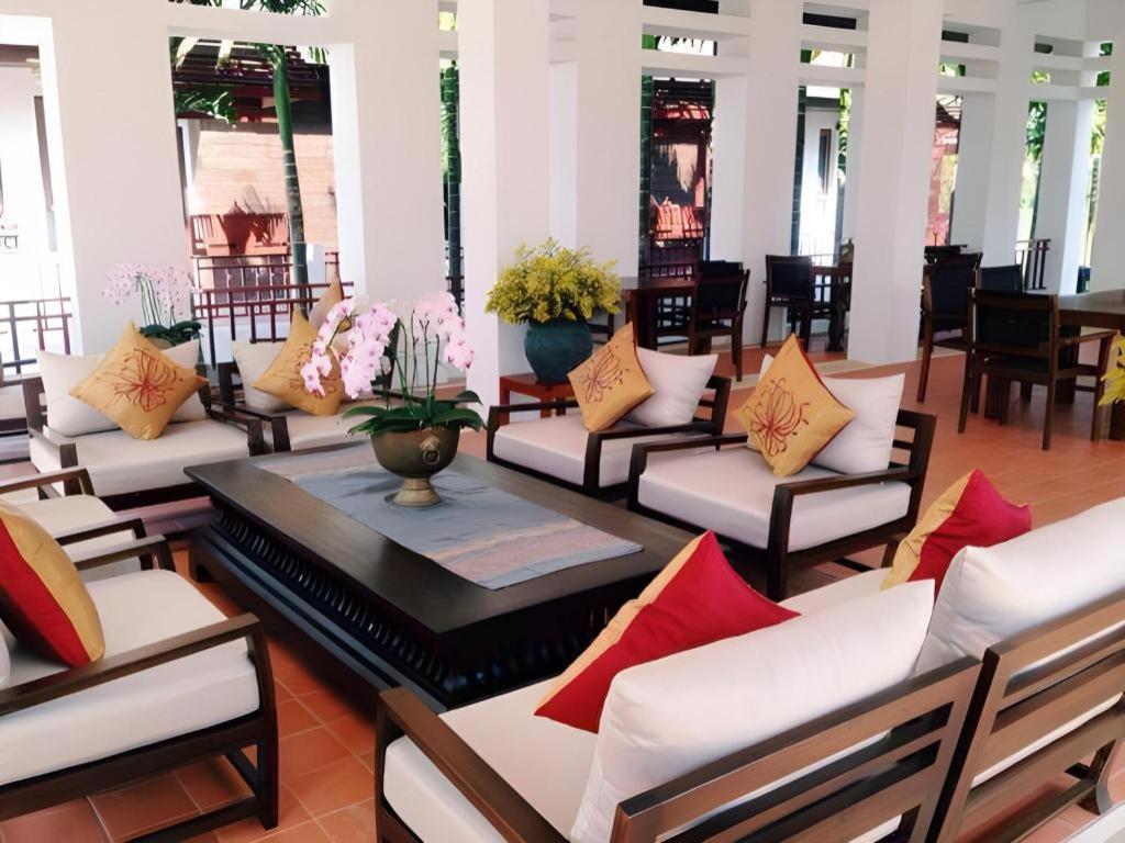 Doltara Boutique