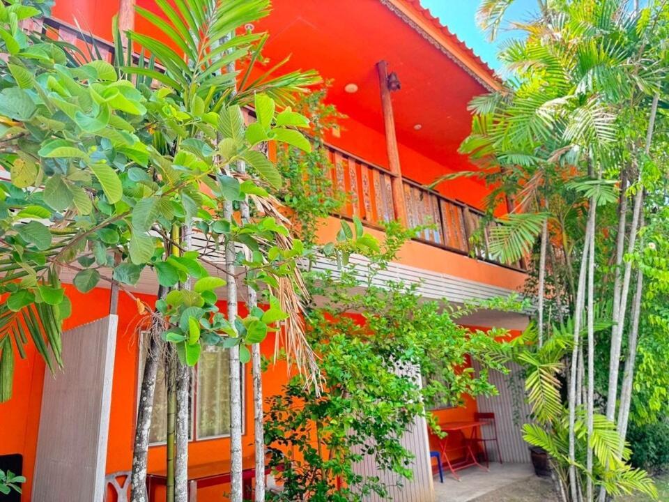 Honeyland Hotel 2*