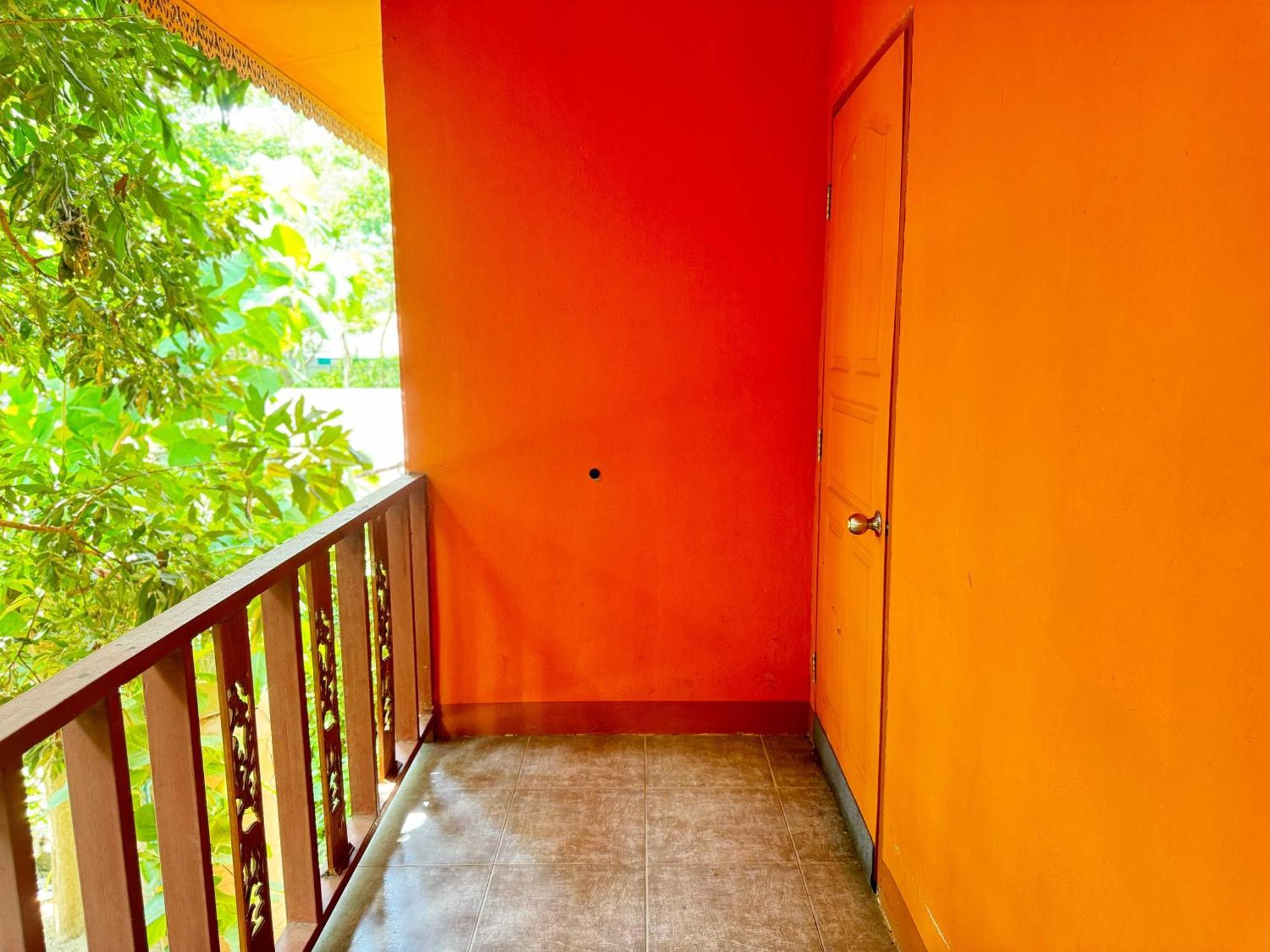 Honeyland 2* Chiang Mai
