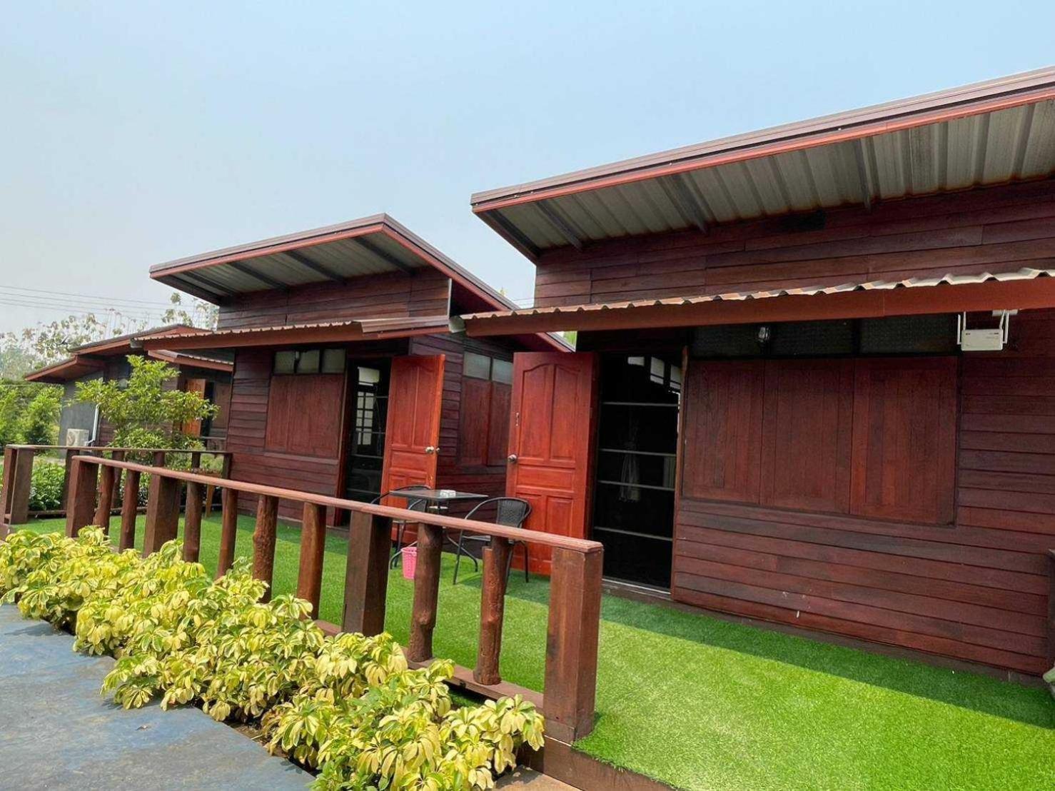 Oyo 75500 Kuunone Art & Gallery Hotel