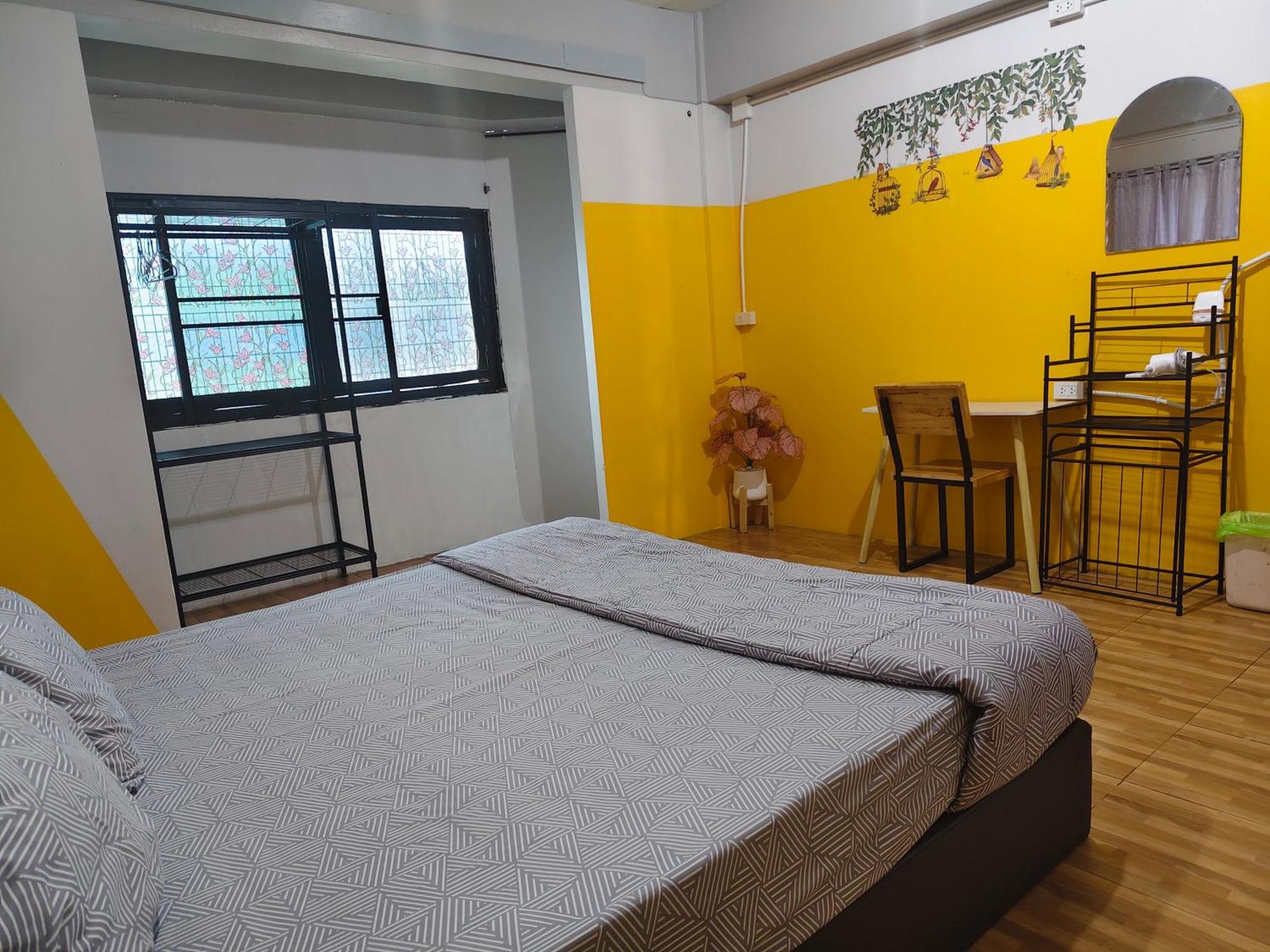 Me U Hostel&tour Chiang Mai