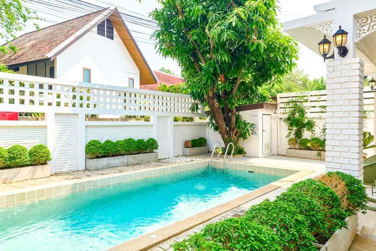 Villa Luxurious Oasis In Heart Of By Night Bazaar *