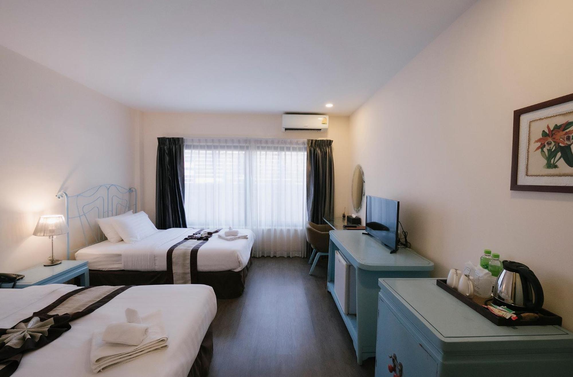 La Seine Resort,