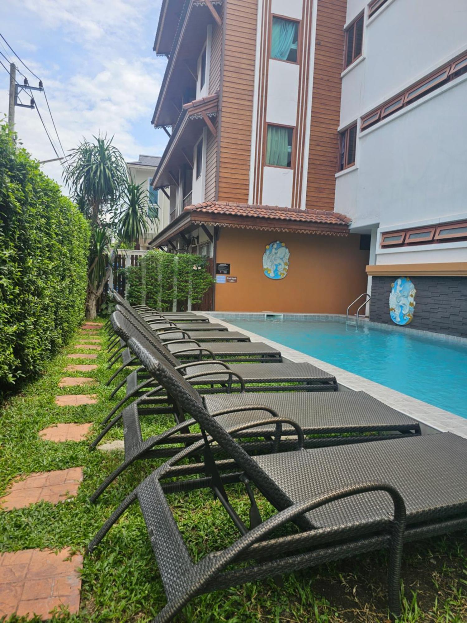 Hotel Chada Mantra 3*
