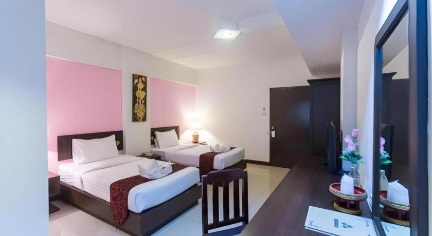 Hotel B2 Chang Phueak Gate Premier 3*