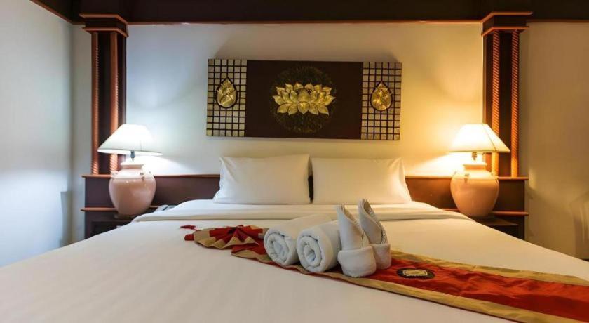 Hotel B2 Chang Phueak Gate Premier