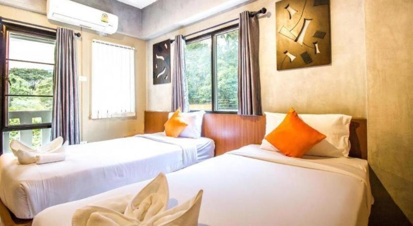 B2 Santitham Chiang Mai
