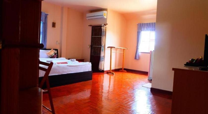 Hotel Oyo 769 Ban Thassanee 2*