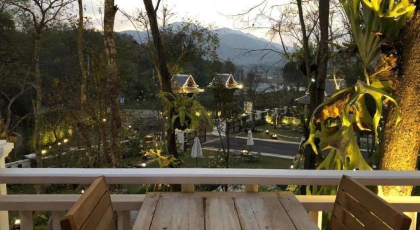 Ruean Racha Chiang Mai