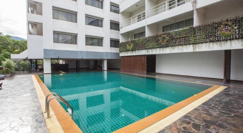 Hotel Zen Huay Kaew Road