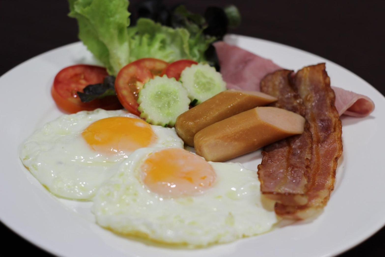 Hotel The Guest Arak Boutique Chiang Mai