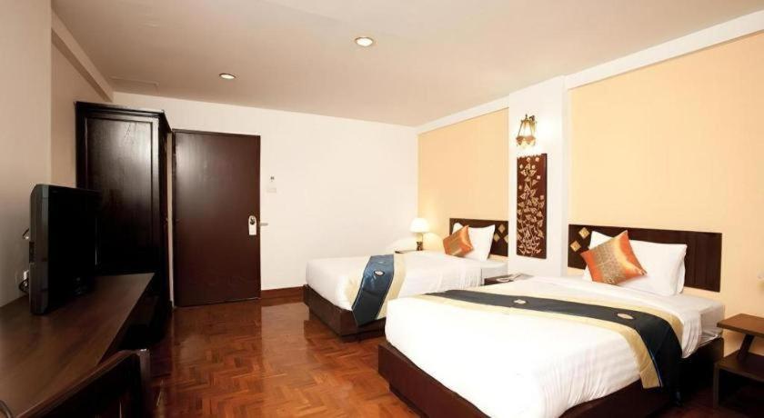 Hotel B2 Chang Phueak Gate Premier 3*