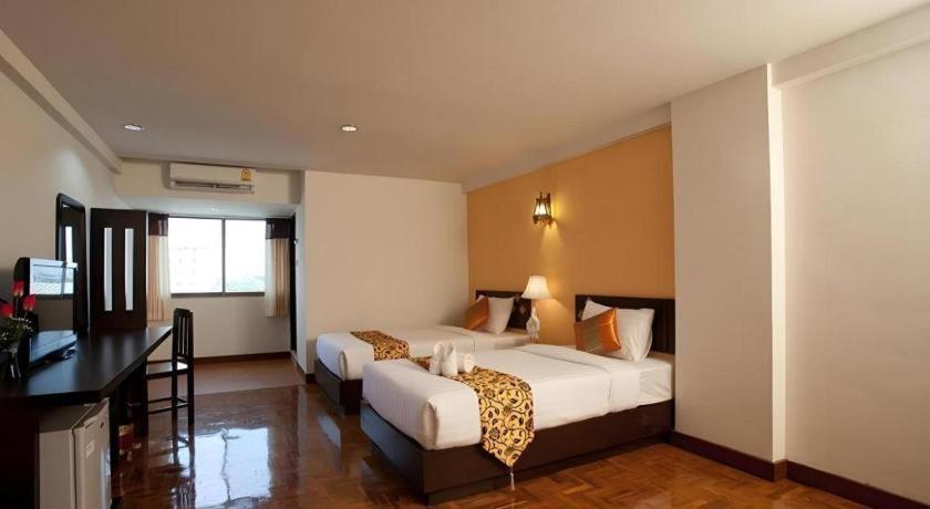 B2 Chang Phueak Gate Premier 3*