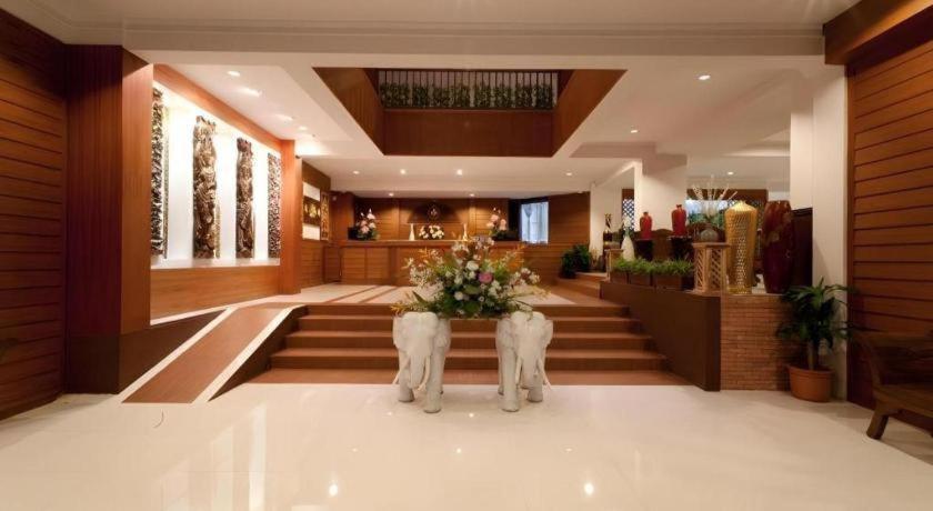 B2 Chang Phueak Gate Premier 3*