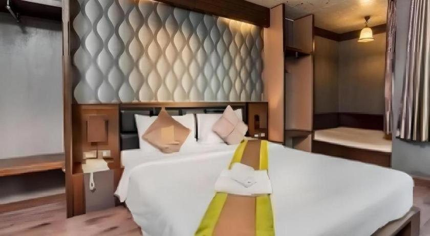 Hotel B2 Nimman Premier