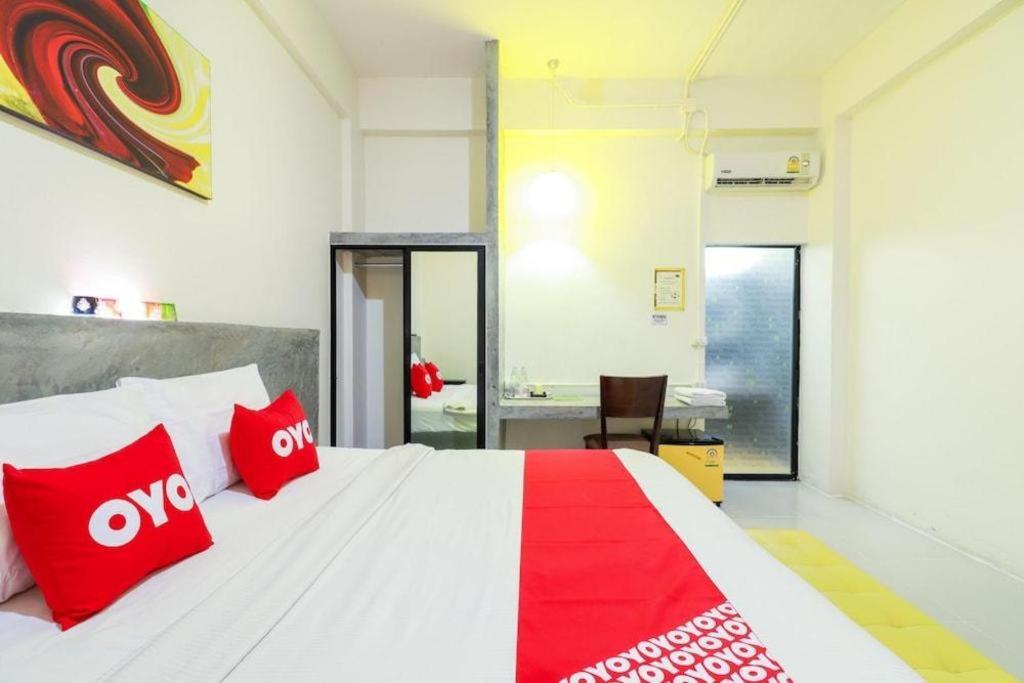 Hotel Oyo 412 7 Days Chiang Mai