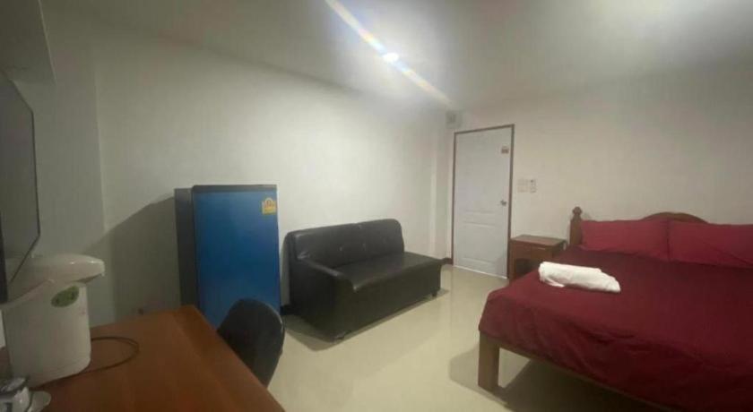 Oyo 1135 Triple A 3*