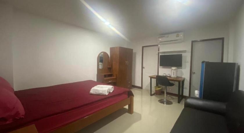 Hotel Oyo 1135 Triple A Chiang Mai