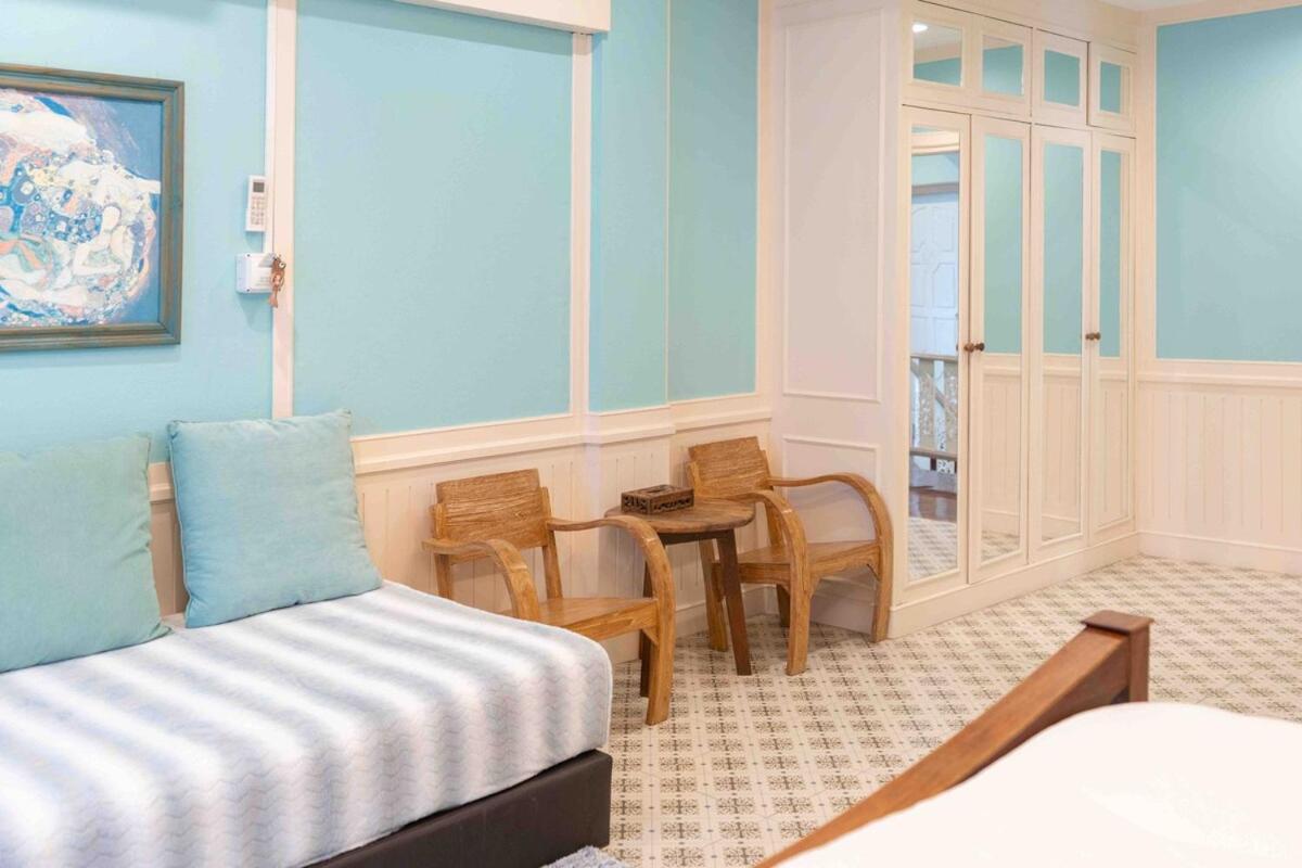 Apartment 5 Mins Walk To Night Bazaar, 3 Bedrooms, 3 Bathrooms, With Garden, A Quiet Dreamy In The Middle Of The