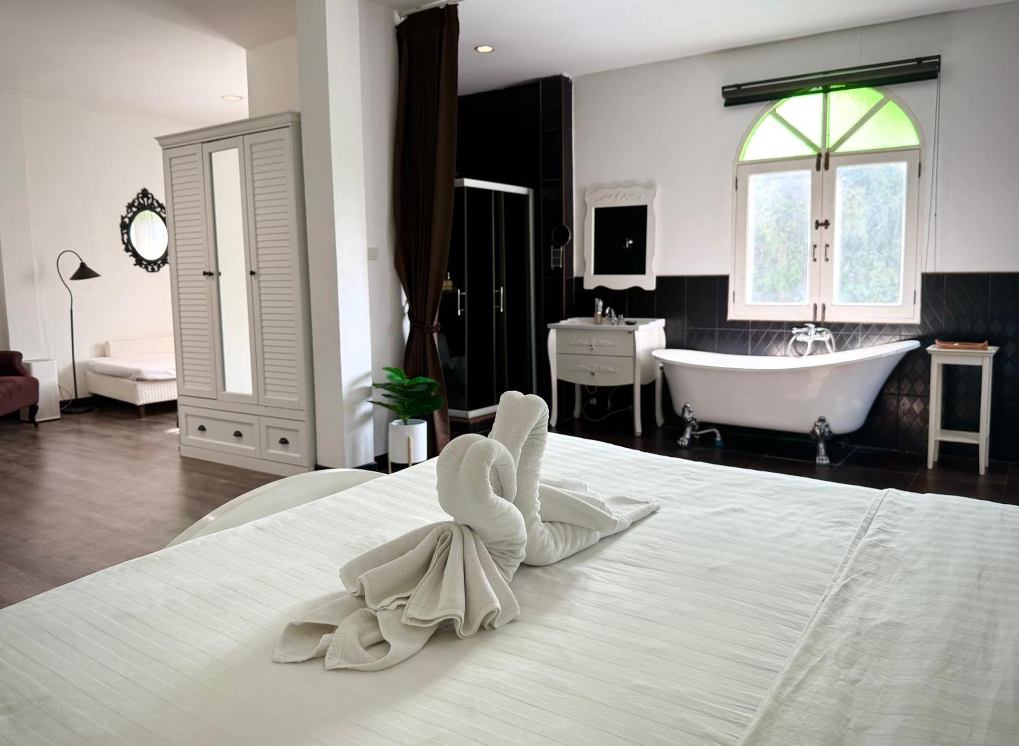 Hotel Nidhra Lanna