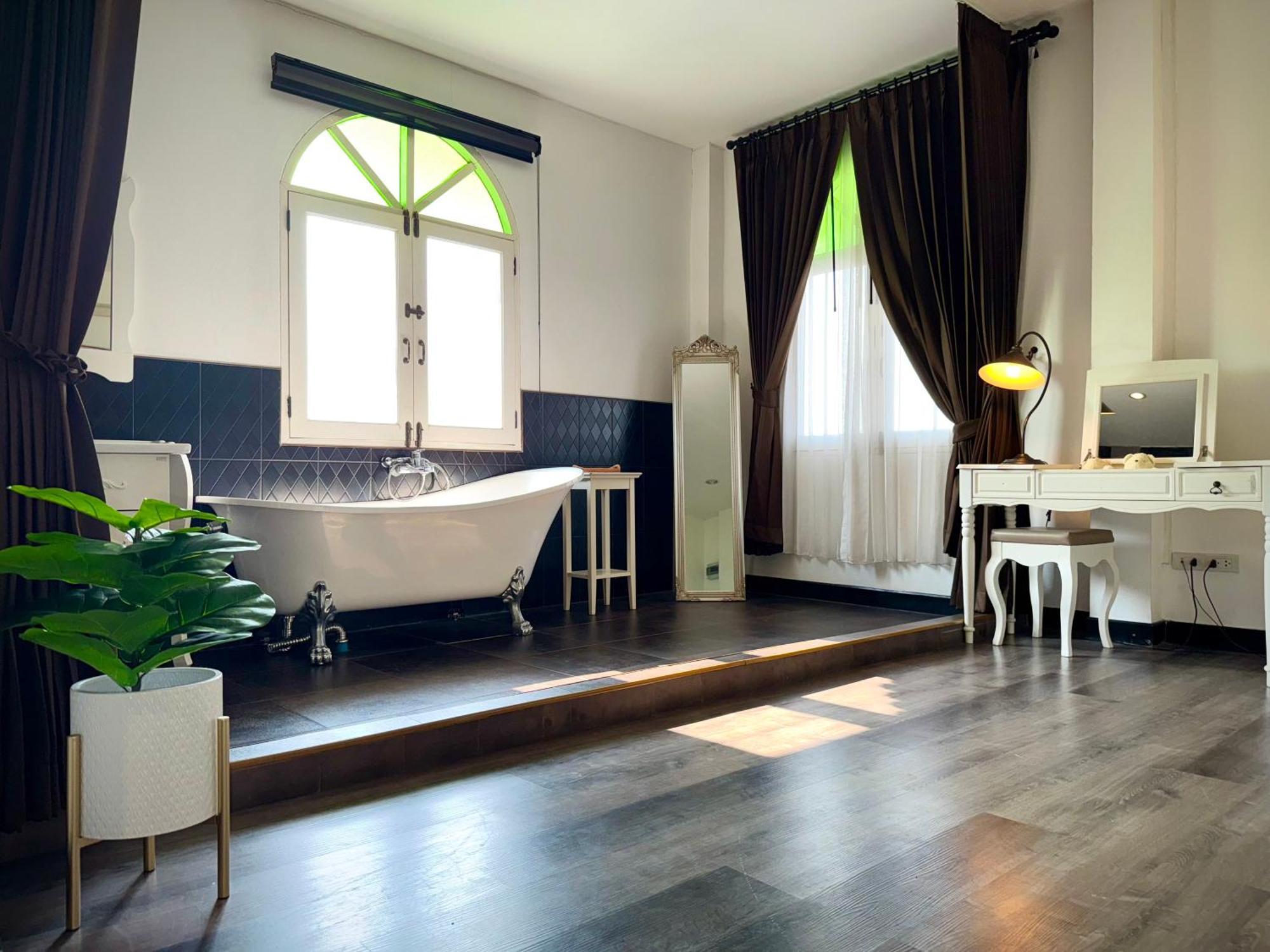 Hotel Nidhra Lanna 4*