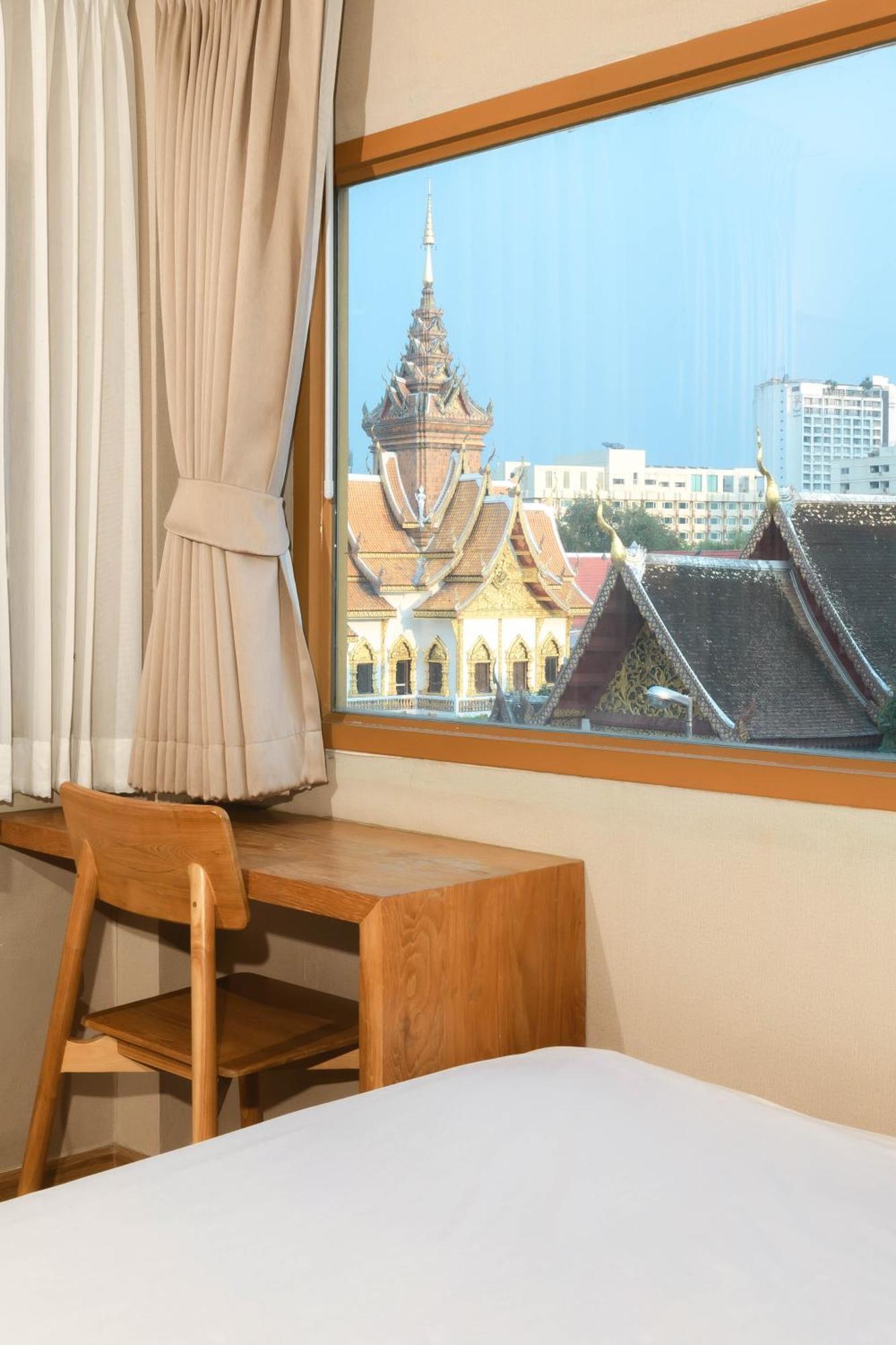 Maplewood Chiangmai 2*