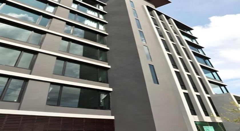 Hotel B2 Black Business And Budget Chiang Mai