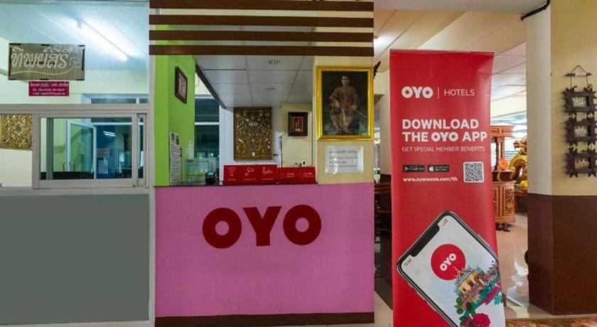 Oyo 75356 Thipsiri Hotel