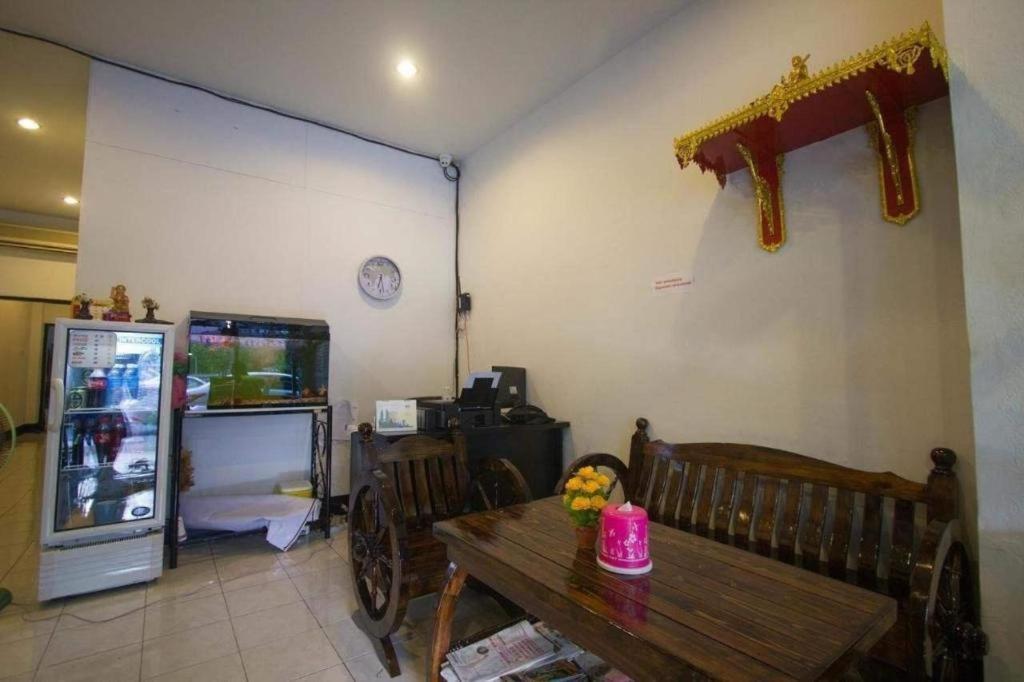 Near The Park Backpack House Hostel Chiang Mai