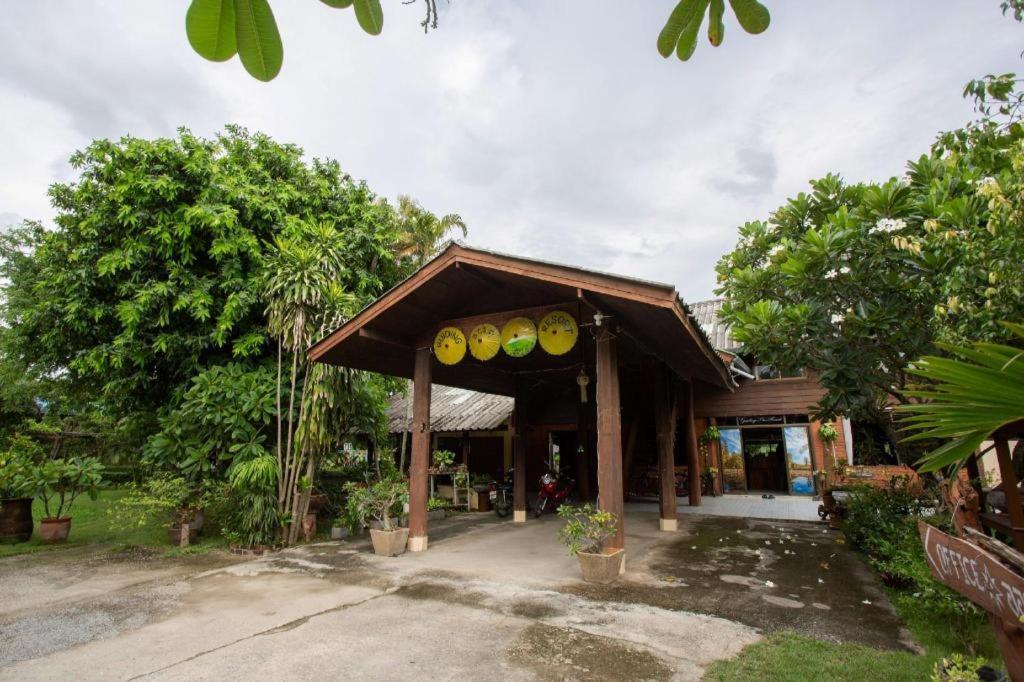 Hotel Oyo 909 Guiding Star