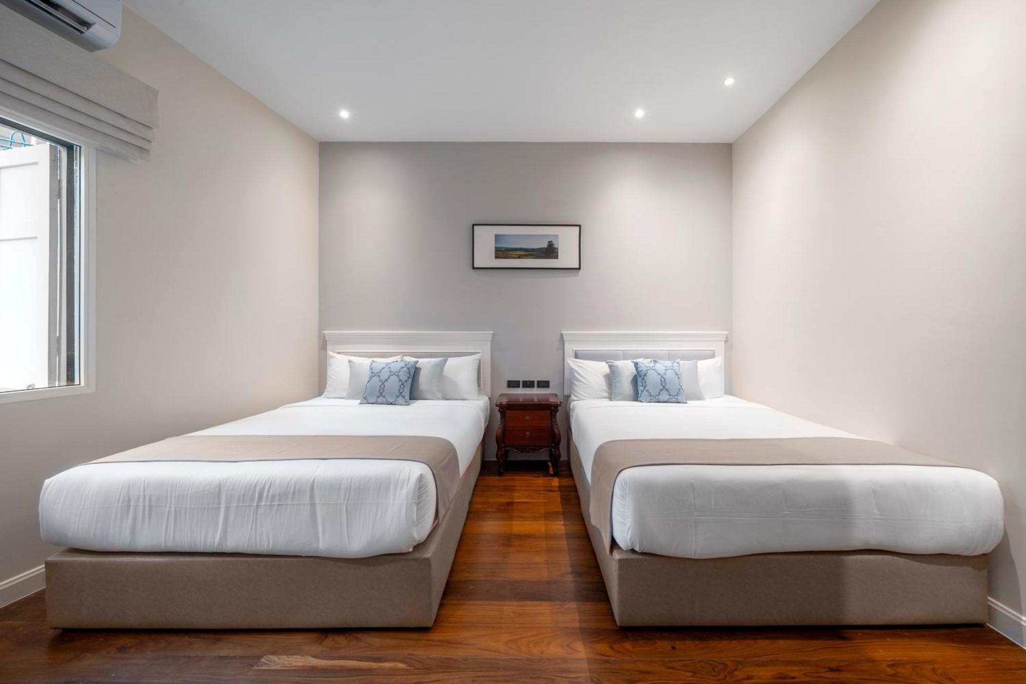 Sclass Penthouse Changmoi Road Center Old Apartment *
