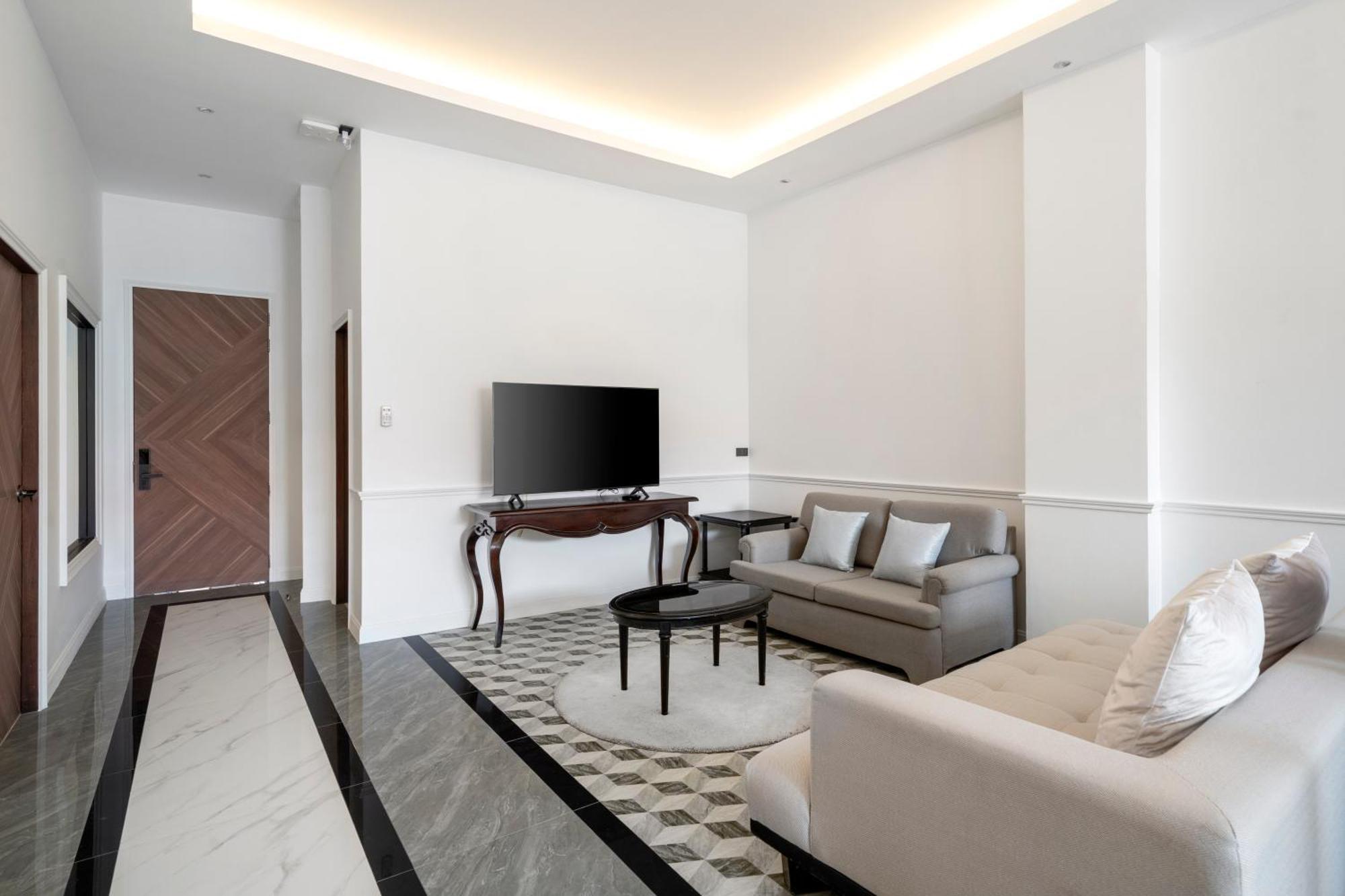 Sclass Penthouse Changmoi Road Center Old Chiang Mai