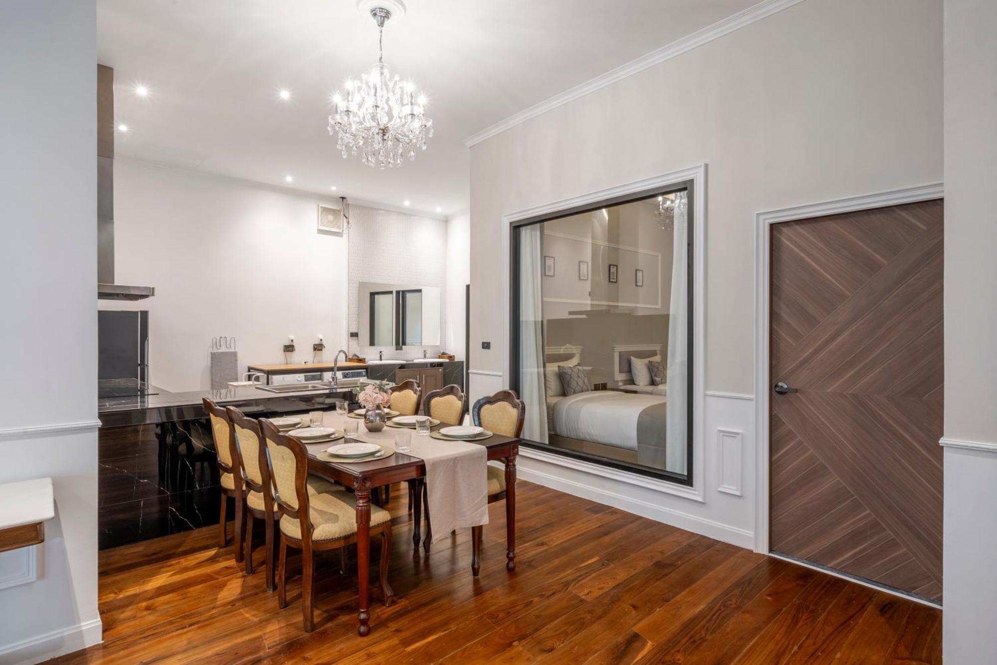 Sclass Penthouse Changmoi Road Center Old