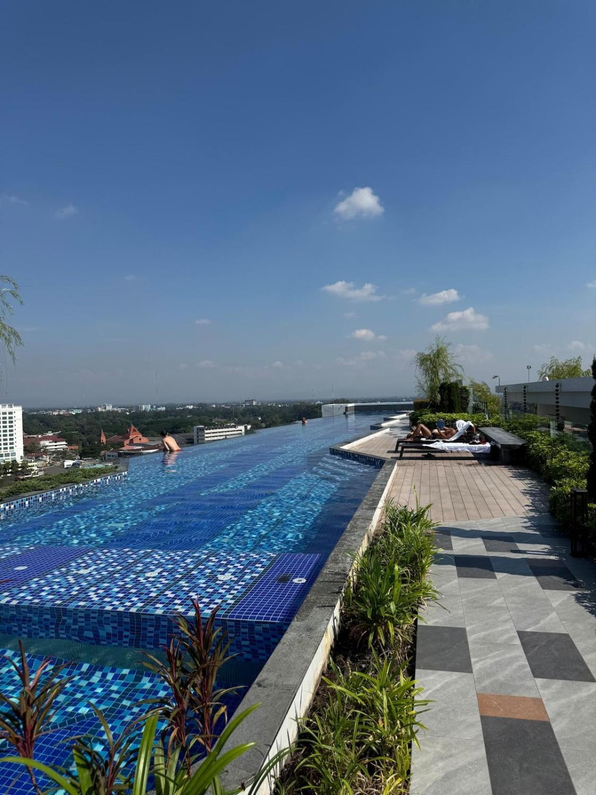 The Astra Sky River - The Premier 3bdr 536