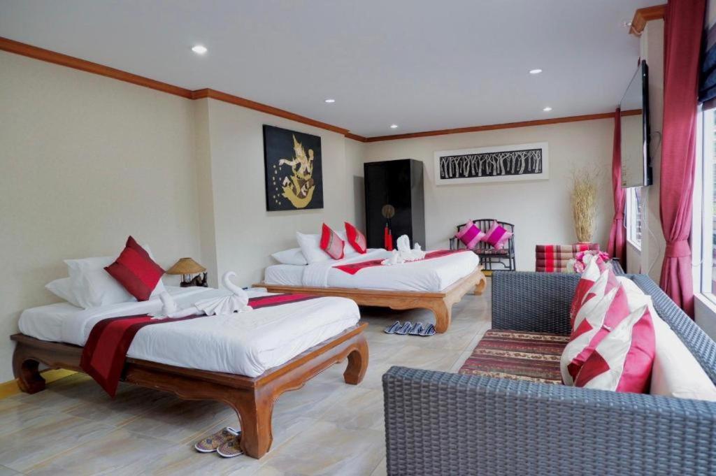 Sripoom Boutique House Hotel