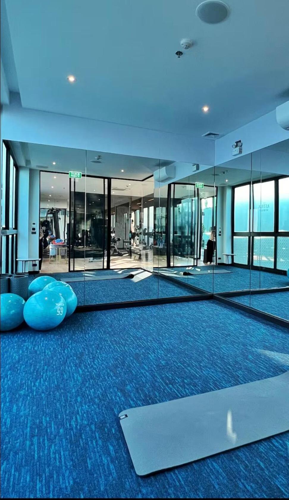 Astra Sky River 2 Bedrooms, 1 Living Room, 1 Bathroom, Infinity Pool, Latex Mattress *