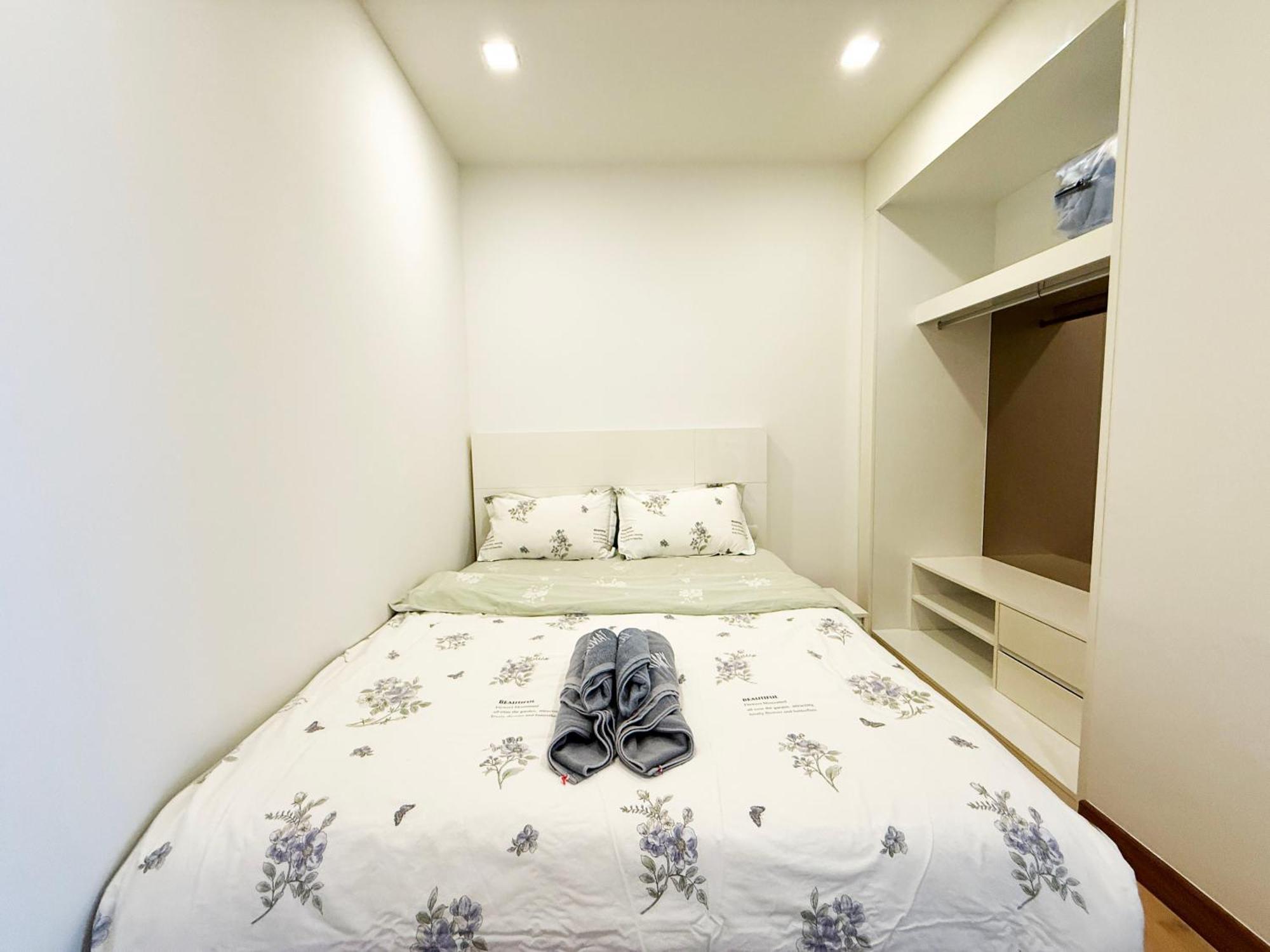 The Astra 2bedroom 65sqm,close Night Bazaar And Old Chiang Mai