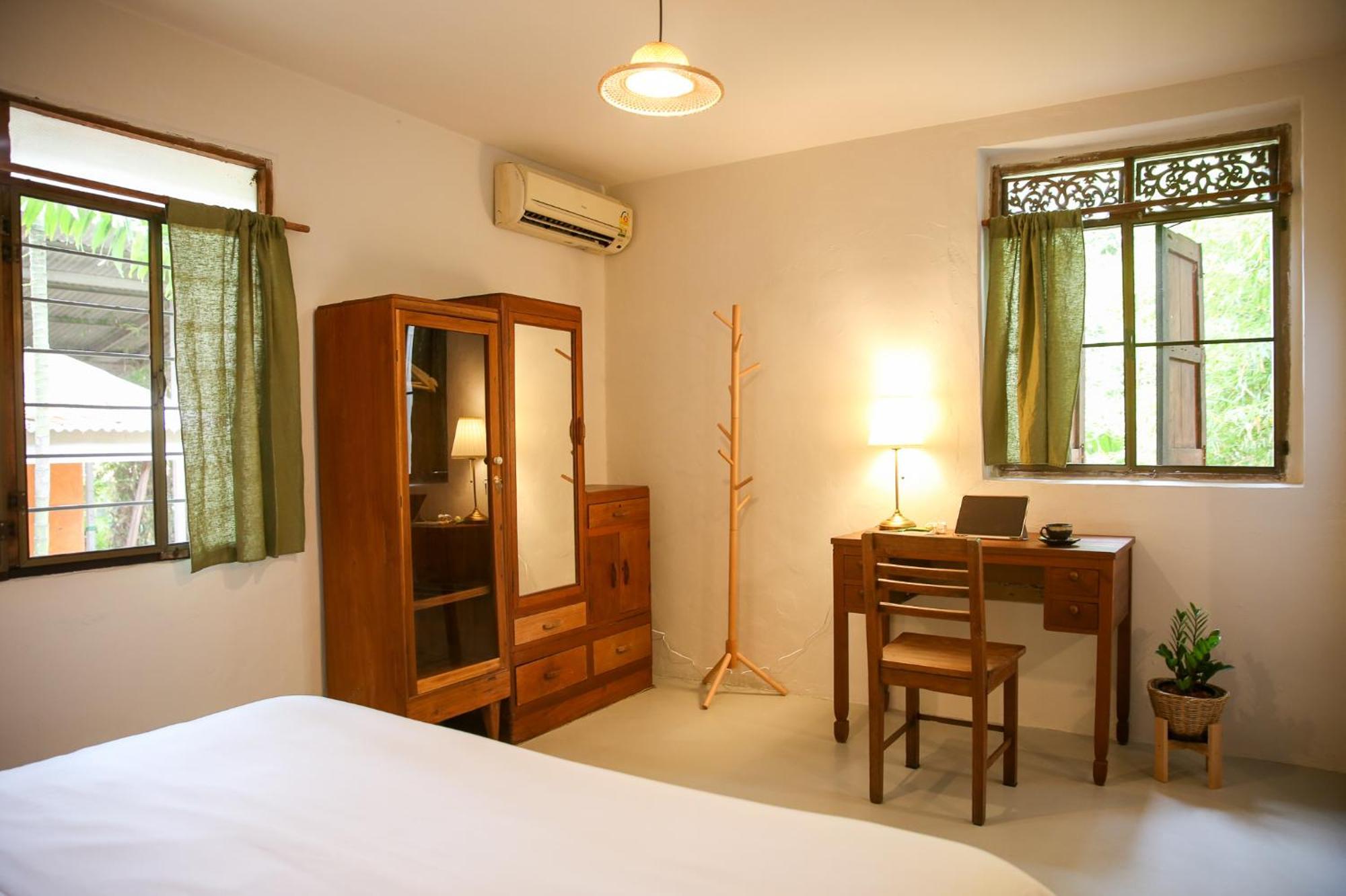 Hospedagem domiciliar Baannoi Nornmuan Retreat Vacation & Workshop *