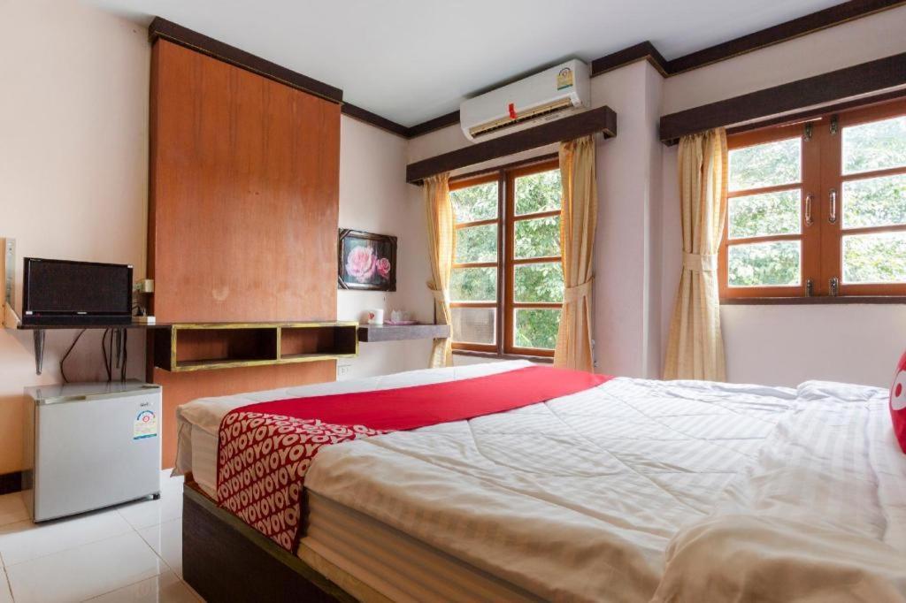 Hotel Oyo 75356 Thipsiri 3*