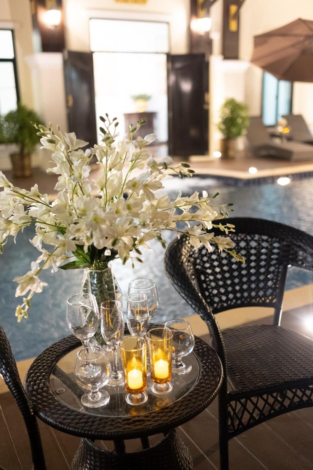 Morden Lanna Style Grand Pool Villa Chiang Mai
